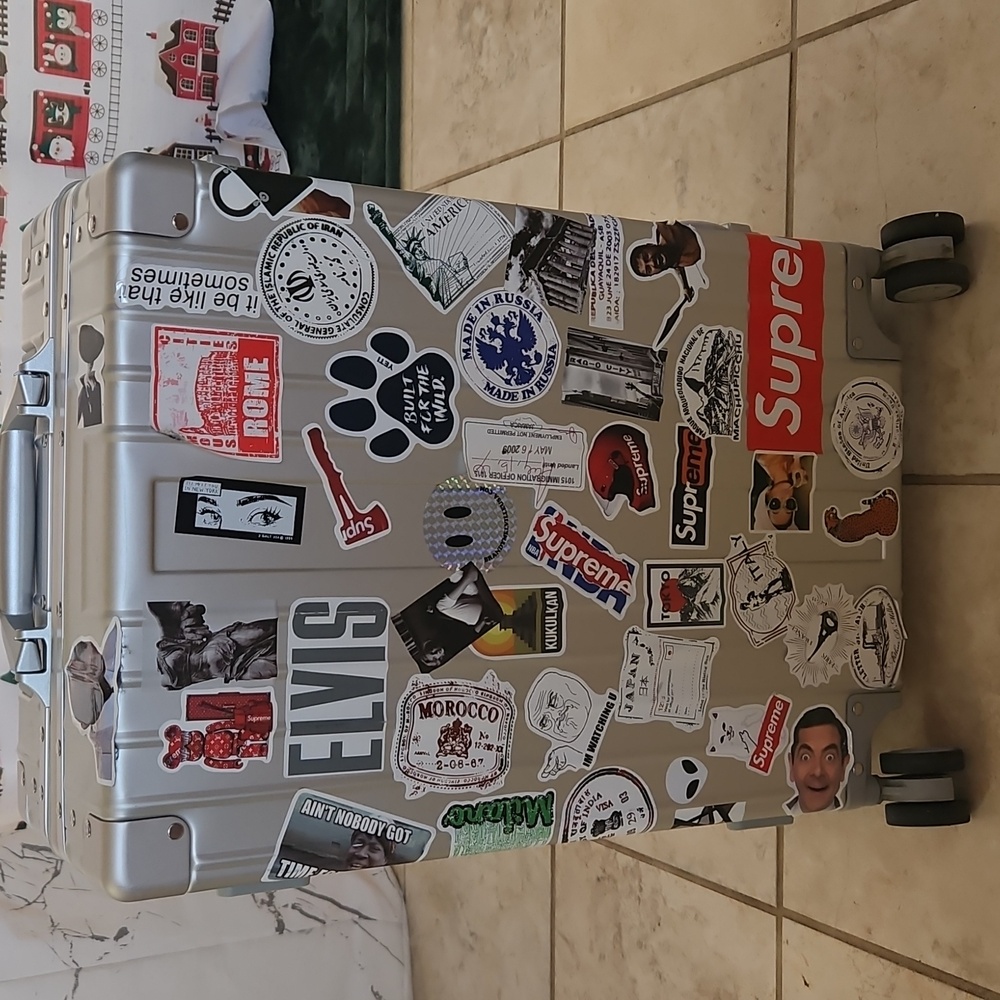 Aluminum carry on luggage silver